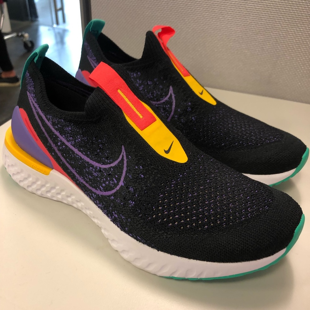 Nike Epic Phantom React Flyknit